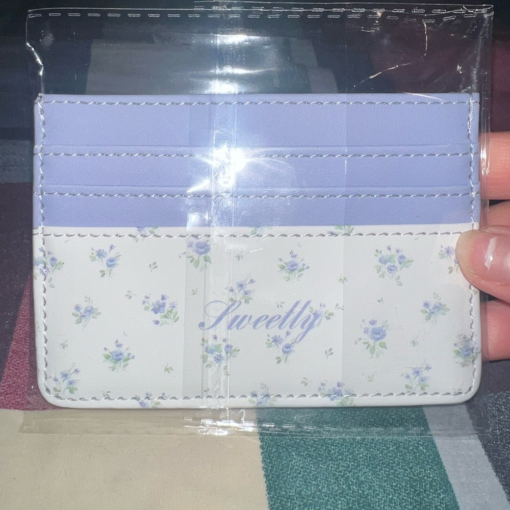Coquette Card Holder